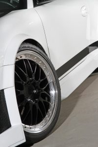 porsche-12-682x1024