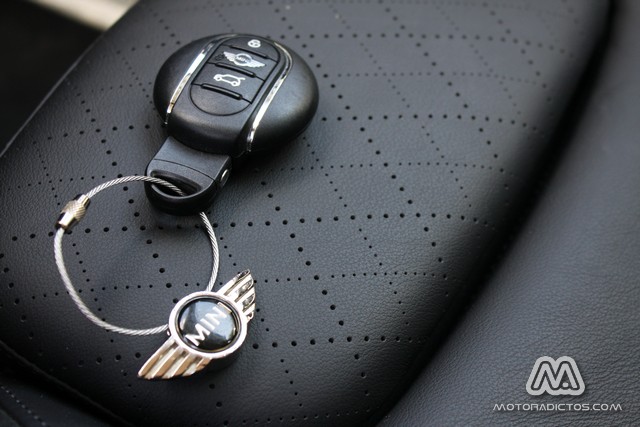 Prueba: Mini Cooper 2014 (equipamiento, comportamiento, conclusión) 7