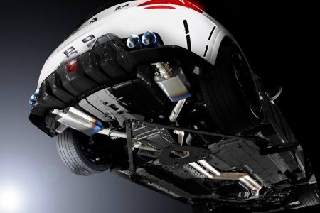 Nuevos toques deportivos para el BMW Z4 de Rowen Japan