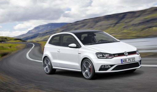 2015-Volkswagen-Polo-GTI-1