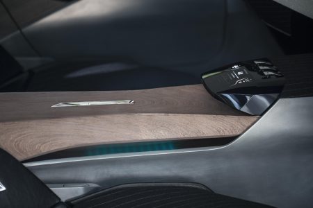 756616_PEUGEOT_EXALT_1408PC023