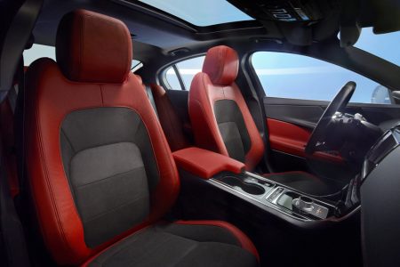 Jaguar-XE-17
