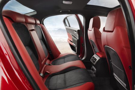 Jaguar-XE-19