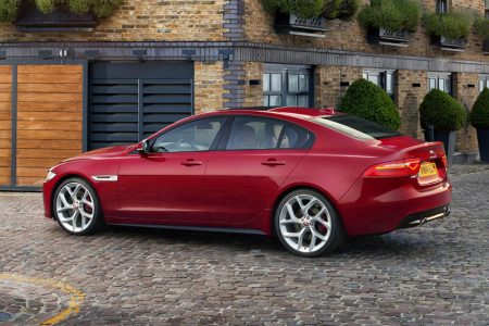 Jaguar XE: El nuevo caballo de batalla contra los alemanes