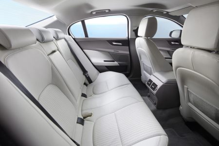 Jaguar-XE-25