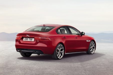 Jaguar XE: El nuevo caballo de batalla contra los alemanes