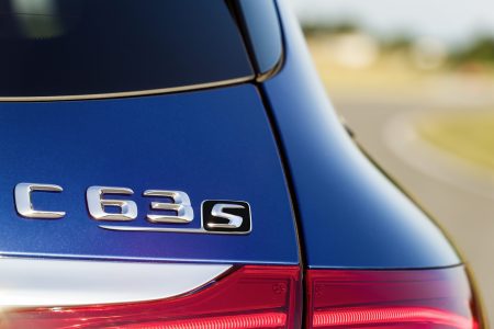 Mercedes-C63-AMG-34