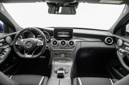 Mercedes-C63-AMG-39