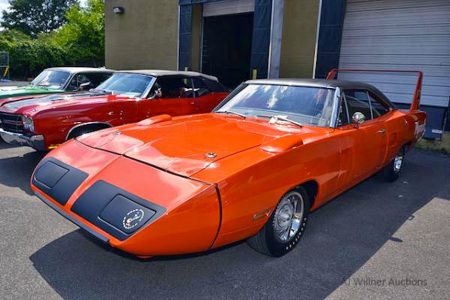 Plymouth-Superbird-2