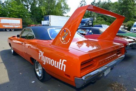Plymouth-Superbird-3