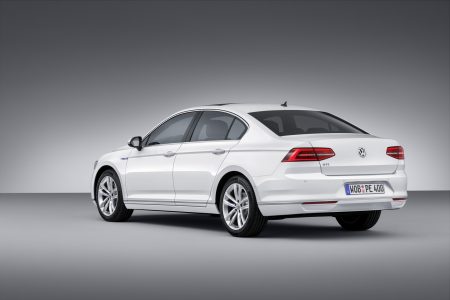 Volkswagen Passat GTE plug-in hybrid: También estará en París