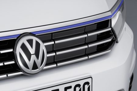 Volkswagen Passat GTE plug-in hybrid: También estará en París