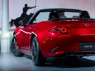 Mazda MX-5 2015: Ya es oficial la cuarta generación