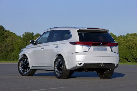 Mitsubishi Outlander PHEV Concept-S: Más deportivo y juvenil