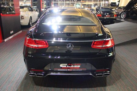 A la venta el primer Mercedes S63 AMG Coupe en Dubai