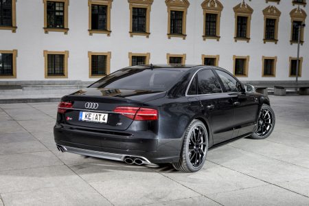 Audi S8 bajo el rodillo de ABT