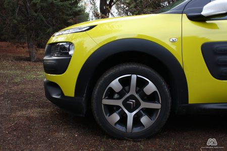 Prueba: Citroën C4 Cactus e-HDI 92 CV ETG6 (equipamiento, comportamiento, conclusión)