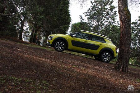 Prueba: Citroën C4 Cactus e-HDI 92 CV ETG6 (equipamiento, comportamiento, conclusión)