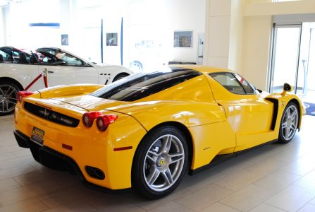 A la venta un Ferrari Enzo con 3.500 km