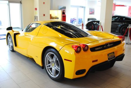 A la venta un Ferrari Enzo con 3.500 km