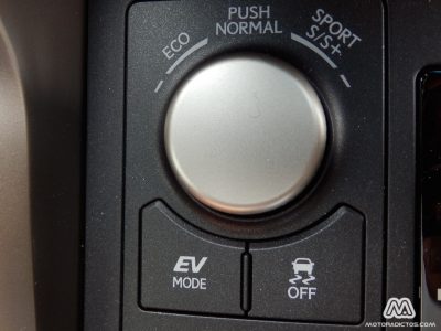 lexus_nx300hPA131130_ma