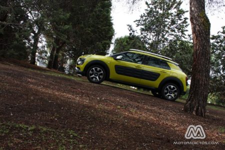 Prueba: Citroën C4 Cactus e-HDI 92 CV ETG6 (equipamiento, comportamiento, conclusión)