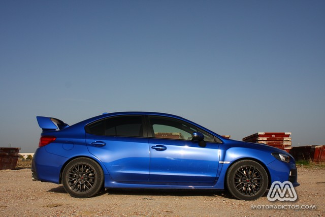 Prueba: Subaru WRX STI (diseño, habitáculo, mecánica)