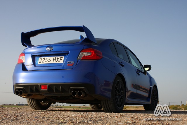 Prueba: Subaru WRX STI (diseño, habitáculo, mecánica)