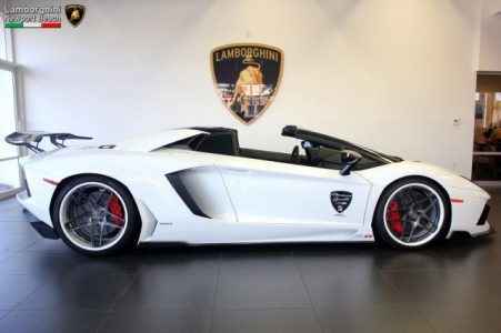 A la venta un Lamborghini Aventador Roadster totalmente personalizado