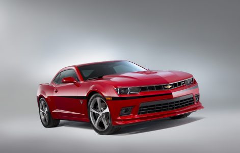 2015-Chevrolet-Camaro-Commemorative-Edition-1