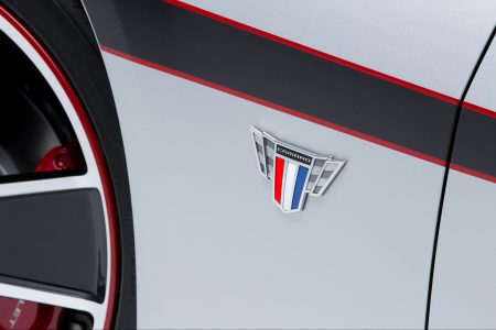 2015-Chevrolet-Camaro-Commemorative-Edition-6