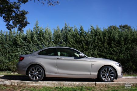 Prueba: BMW 220d 184 CV Modern Line (equipamiento, comportamiento, conclusión)