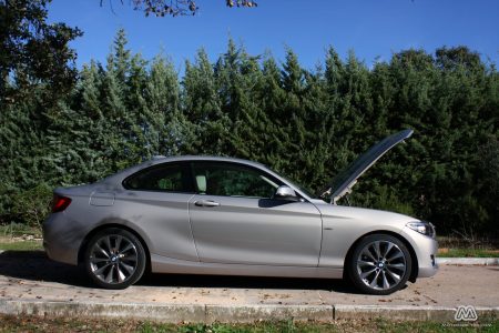 Prueba: BMW 220d 184 CV Modern Line (equipamiento, comportamiento, conclusión)