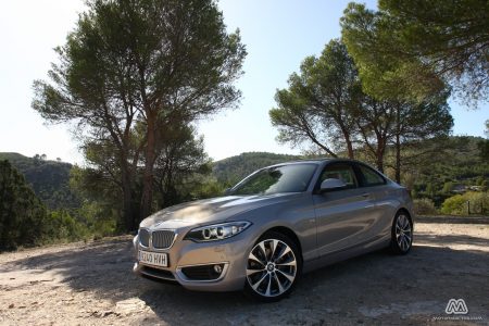 Prueba: BMW 220d 184 CV Modern Line (equipamiento, comportamiento, conclusión)