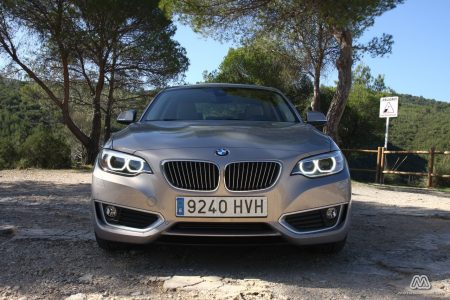 Prueba: BMW 220d 184 CV Modern Line (equipamiento, comportamiento, conclusión)