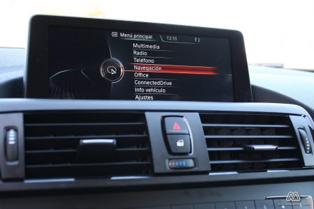 Prueba: BMW 220d 184 CV Modern Line (equipamiento, comportamiento, conclusión)