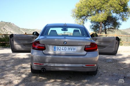 Prueba: BMW 220d 184 CV Modern Line (equipamiento, comportamiento, conclusión)