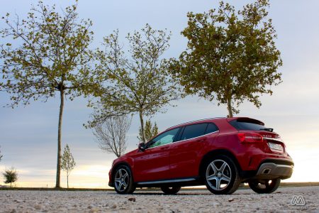 Prueba: Mercedes Benz GLA 220 CDI 4MATIC (equipamiento, comportamiento, conclusión)