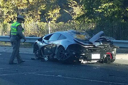 Destrozan un McLaren P1 en Dallas, Estados Unidos