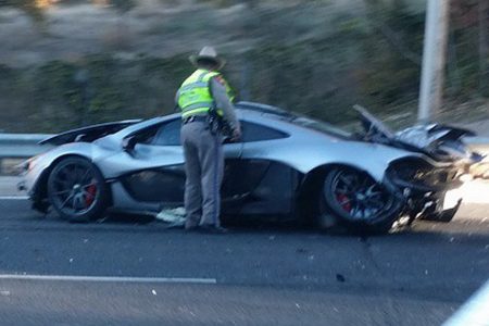 Destrozan un McLaren P1 en Dallas, Estados Unidos