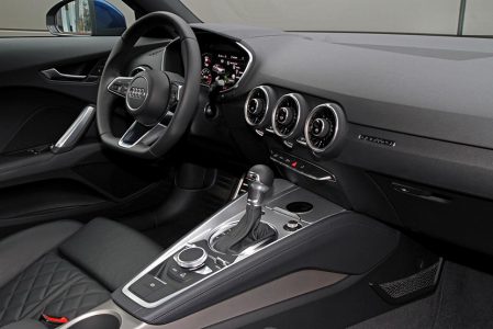 audi-tt-bb-interior