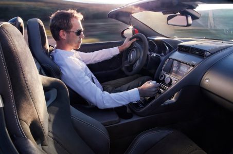 jaguar-f-type-2015-201419006_16