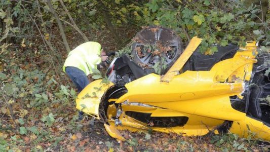 Mueren dos personas en un accidente protagonizado por un McLaren 12C