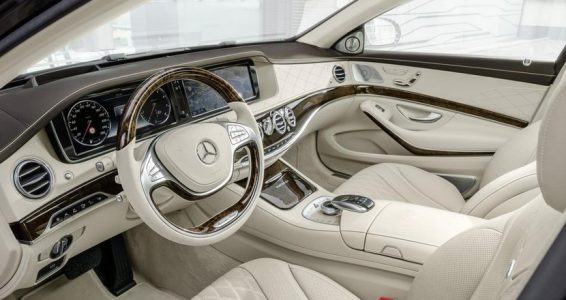 Mercedes-Maybach S600: La marca de lujo vuelve a los fueros