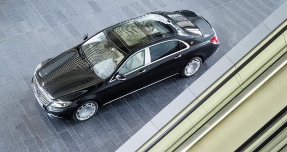 Mercedes-Maybach S600: La marca de lujo vuelve a los fueros