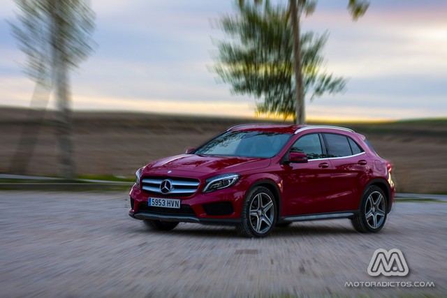 Prueba: Mercedes Benz GLA 220 CDI 4MATIC (equipamiento, comportamiento, conclusión) 8