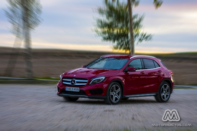 Prueba: Mercedes Benz GLA 220 CDI 4MATIC (equipamiento, comportamiento, conclusión)