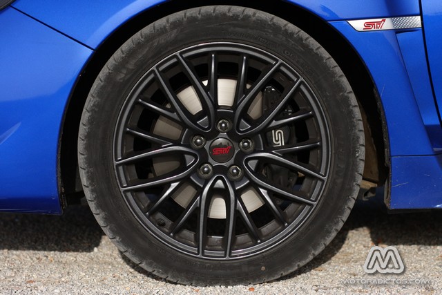 Prueba: Subaru WRX STI (equipamiento, comportamiento, conclusión) 8
