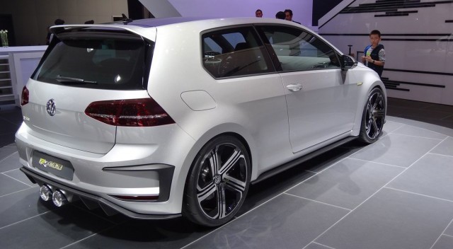 Volkswagen fabricará el Golf R 400 en 2015 2