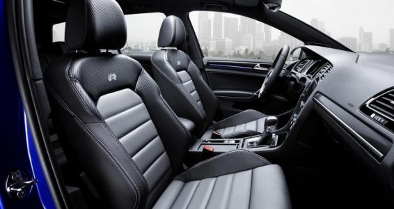 volkswagen-golf-r-variant-2